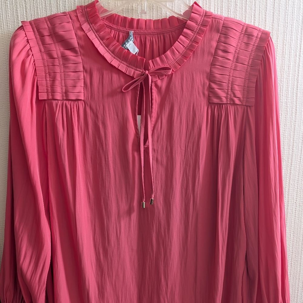 Chicos Pleated Shoulder And Collar French Rose Blouse Size 6
